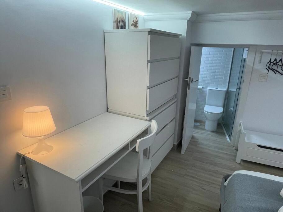 Apartamento Centro De เซวตา ภายนอก รูปภาพ